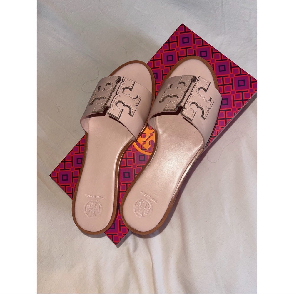 Tori Burch leather sandal